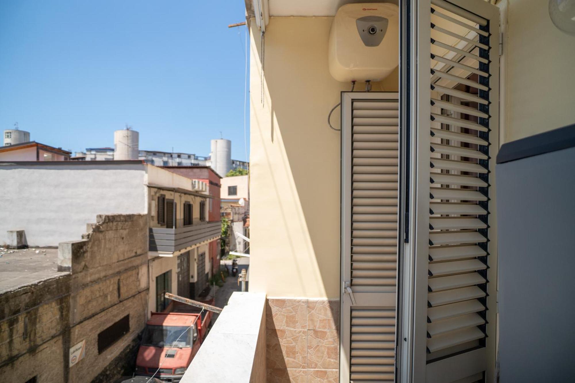 Capodichino Apartment 127-11 Napels Buitenkant foto